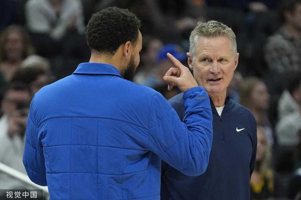 後防中堅 後防中堅